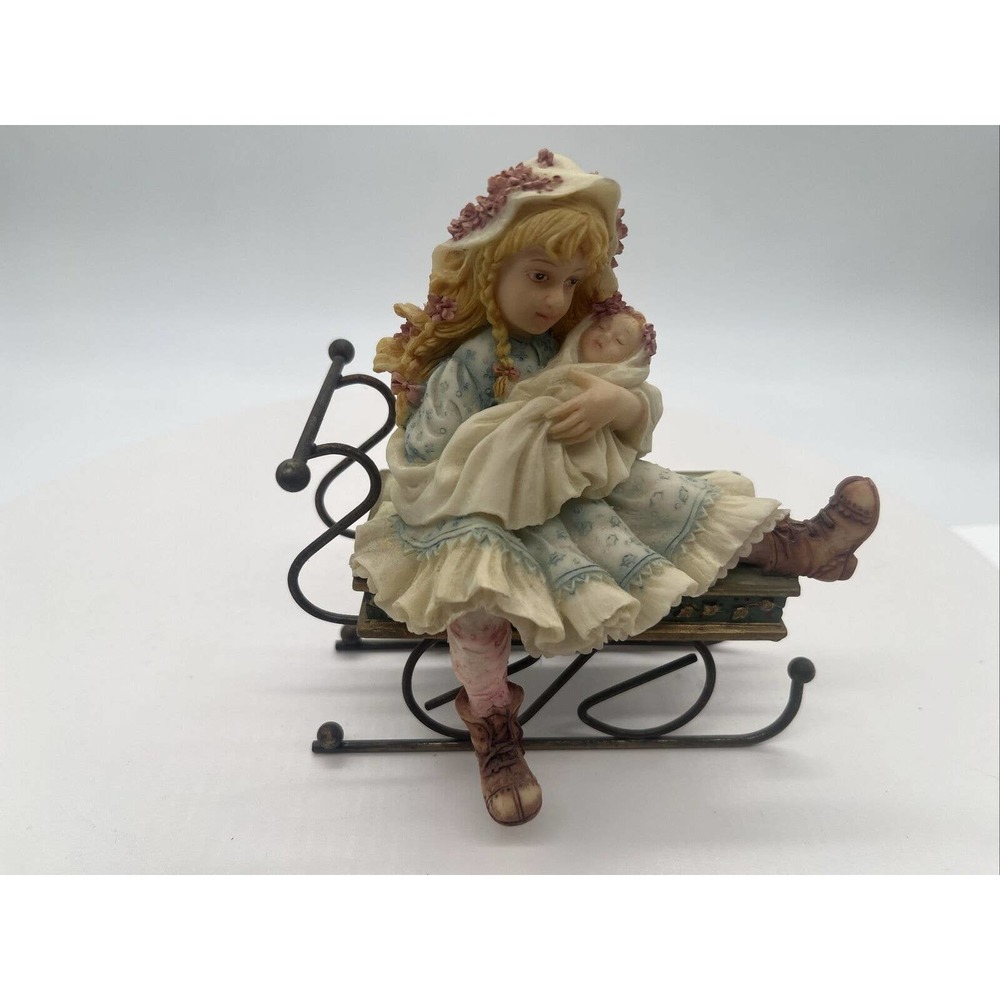 Rare Vintage 1971 Sleigh Porcelain Mother holding Baby